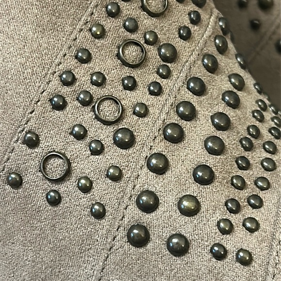 Kaari Blue Tan Studded Kristen Suede Heel Booties size 8 - Picture 15 of 15